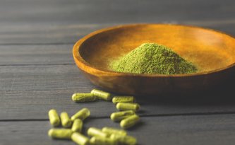 CBD proti Kratomu - za bolečino, spanje in energijo