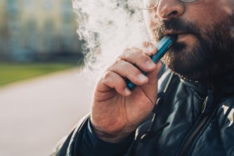 Pregled: Najboljši CBD vaporizerji in kartuše