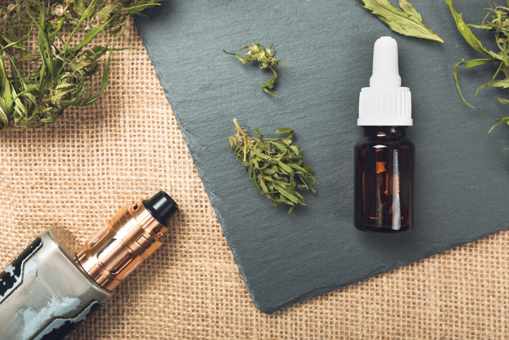 Vaporizer, flowers and CBD oil