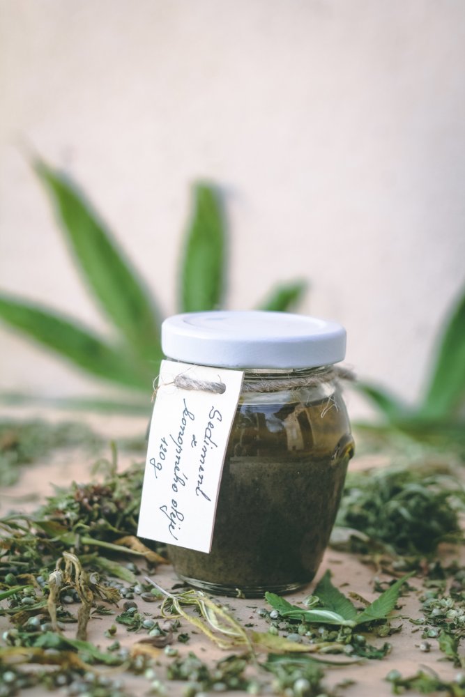 Dobre Konopi pesto uit hennepolie 120g
