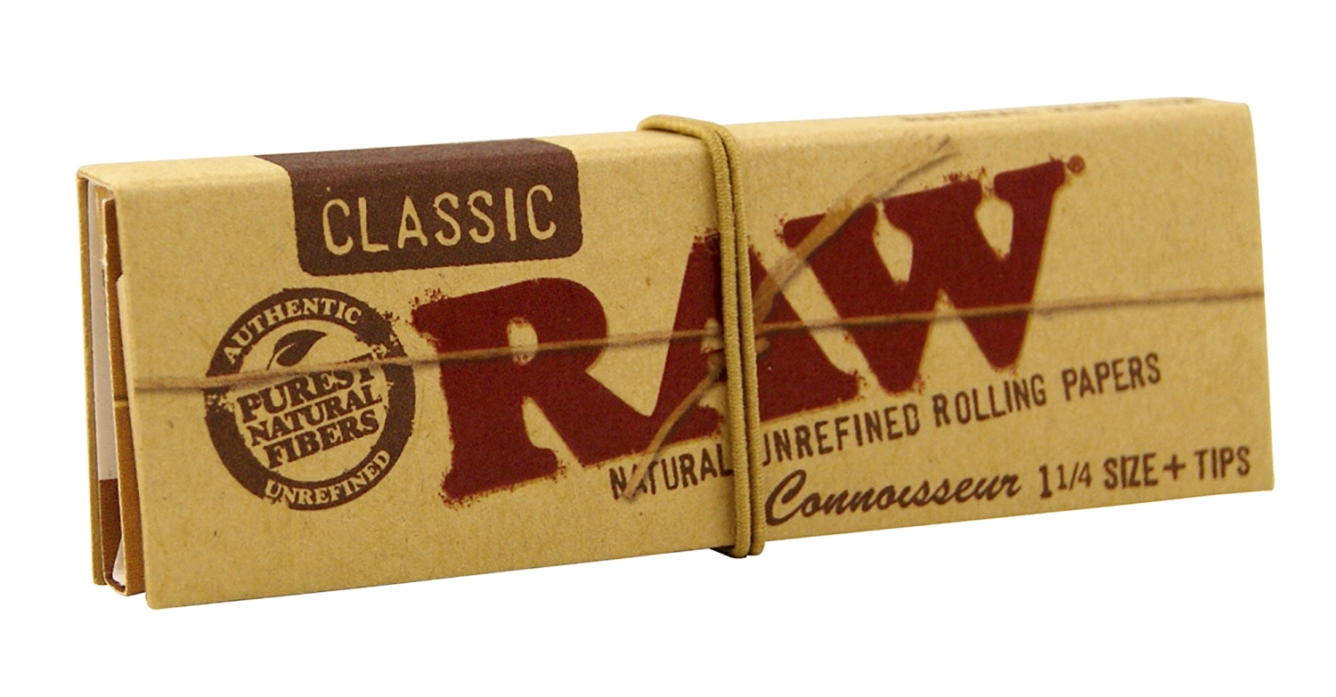 RAW Nebělené klasické krátké papírky Connoisseur velikosti 1¼ + filtry